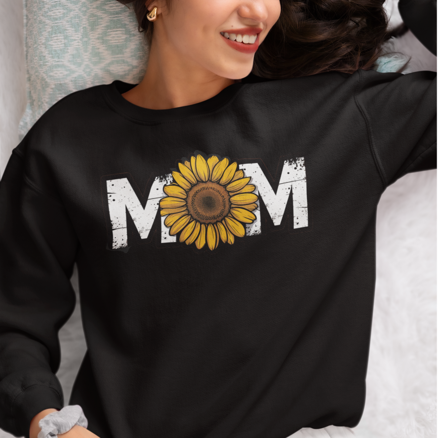 Sunflower MOM Unisex Crewneck Sweatshirt